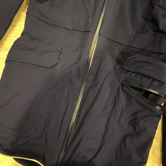 Ivivva by Lululemon Navy Jacket (girls 8) - Picture 6 of 13